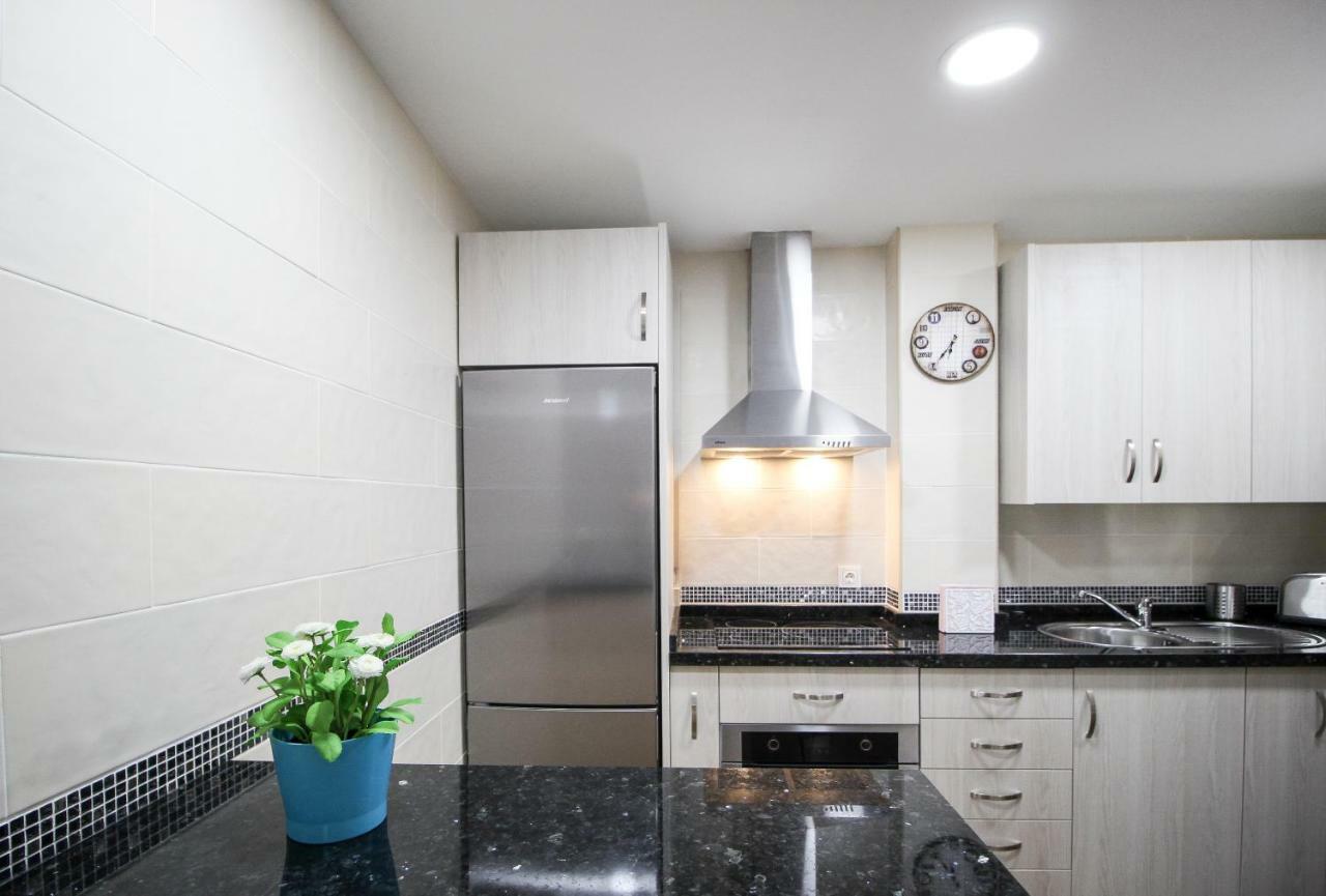 Palacios 6, Nuevo, Playa, Barrio Tranquilo, Todos Los Servicios, Pa Малага Экстерьер фото